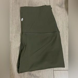 Green lulu leggings + Studio Joggers